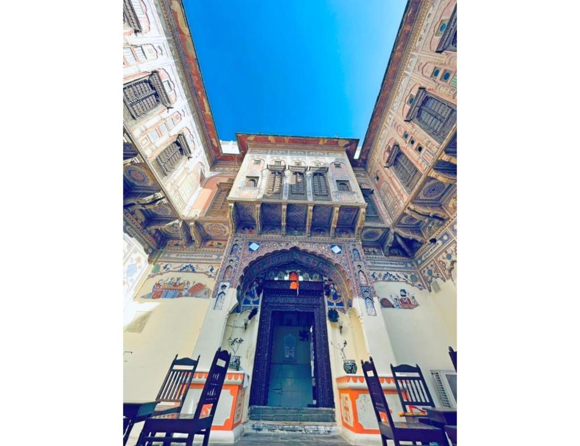 Singhasan Haveli, Mandawa Apartment Exterior photo